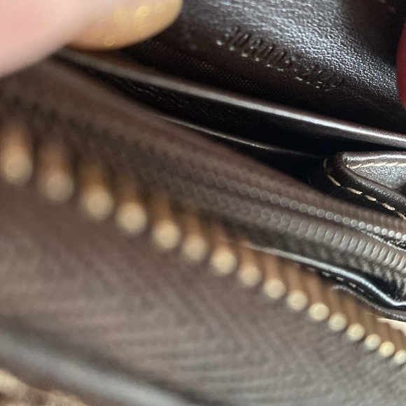 AUTHENTIC GUCCI LONG WALLET 308005 CANVAS & LEATHER HEART FOB ZIP AROUND - Picture 7 of 12